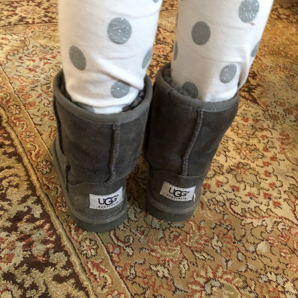 UGG Classic II Genuine Shearling Kids Boot